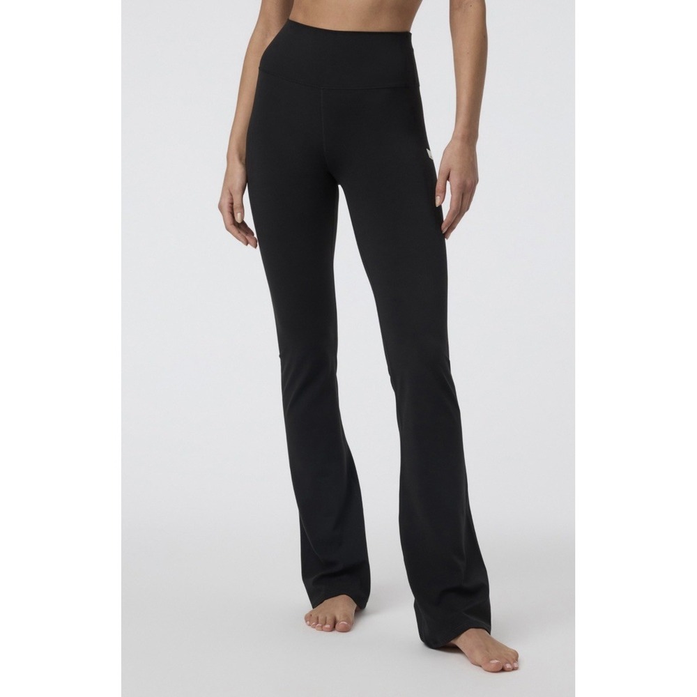 Vuori Black High-Waist Flare Leggings